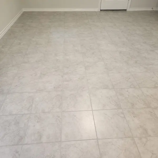 Empty room tile floor after move-in tile and grout cleaning in Roanoke